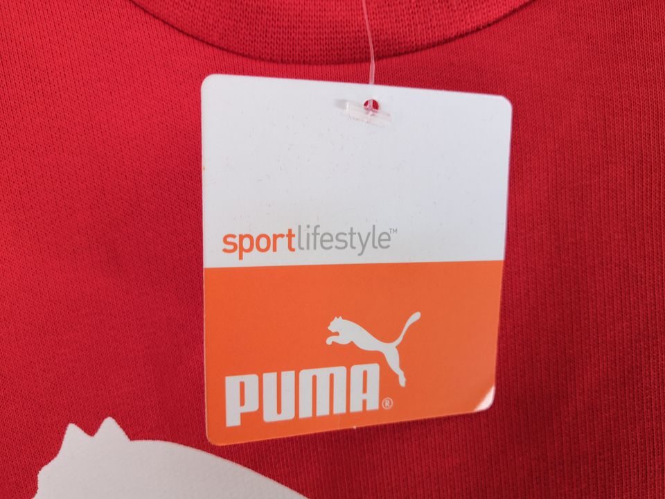 Puma Foundation Swearshirt sports,Gr. 140, in rot ,ungetragen in Bad Schönborn