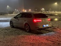 Seat Leon ST Garantie  Voll LED Vollleder Automatik Anhängerkuppl Niedersachsen - Weener Vorschau