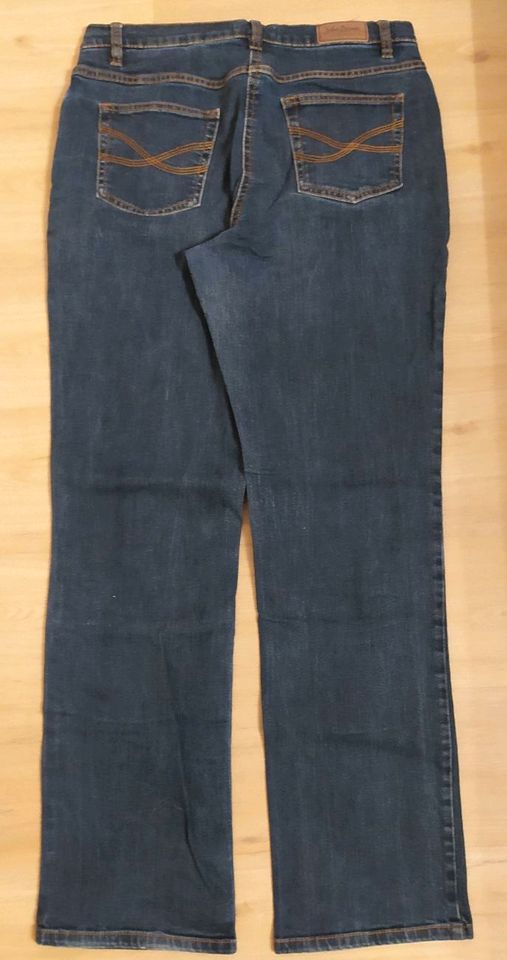 Damen-Jeans, Gr. 42 in Leer (Ostfriesland)