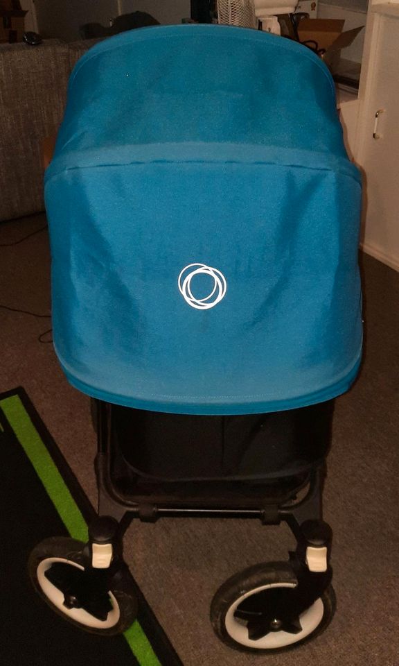 Bugaboo Buffalo Kinderwagen mit viel Zubehör blau in Issum