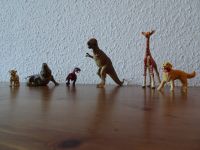 Tierfiguren von Schleich / Krokodil, Dino, Leop., Giraffe, Hund Berlin - Lichtenberg Vorschau