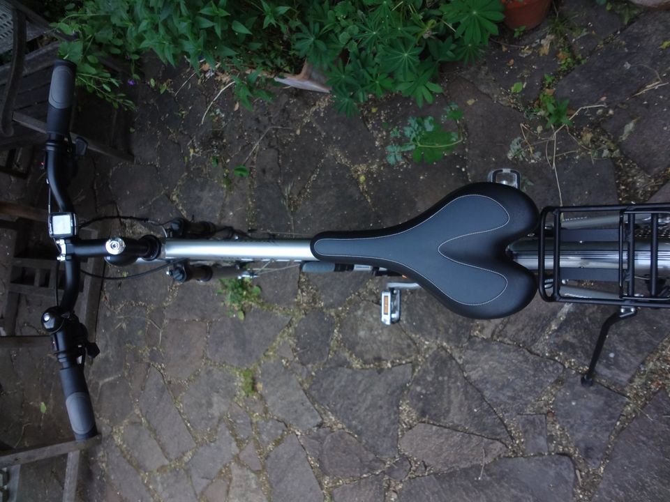 hochwertiges Stevens Trekkingrad, Alurahmen, 28", Shimano Deore in Karlsruhe