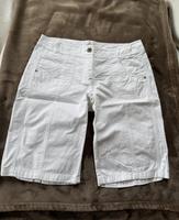 S.Oliver kurze Hose Shorts in weiß Gr.36 Bayern - Poing Vorschau