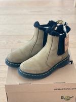 Dr Martens 2976 Leonore Lederstiefeletten Chelsea Boots braungrün Bayern - Füssen Vorschau