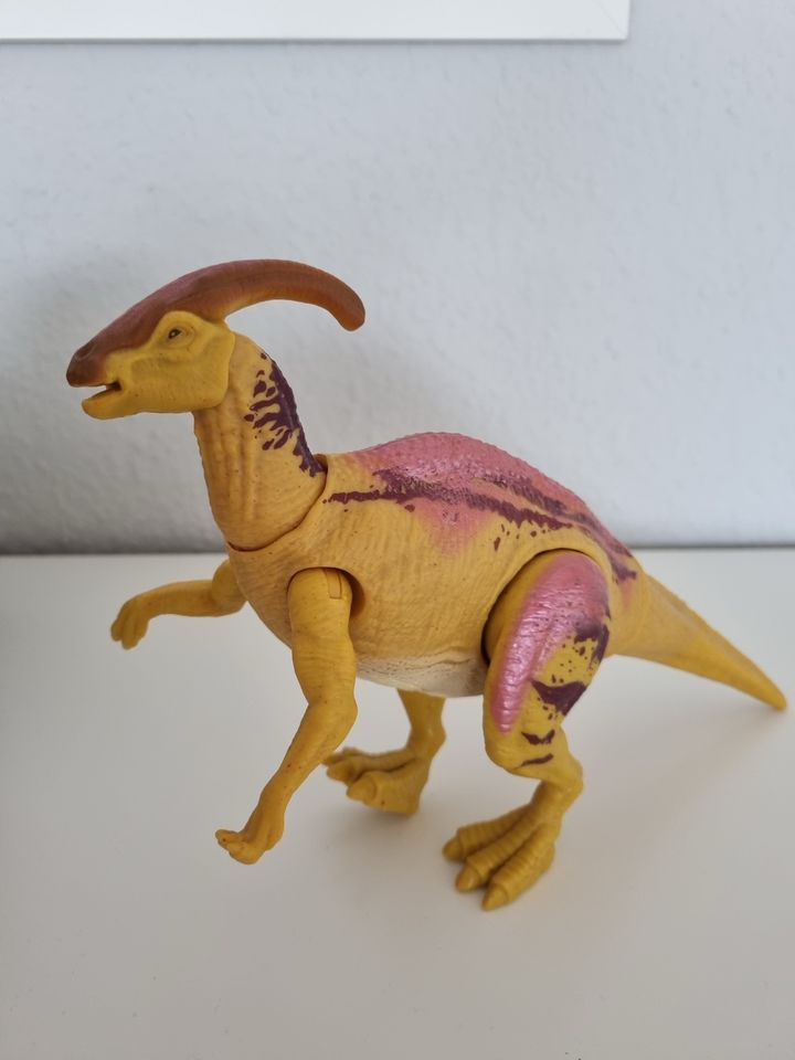 Jurassic World Dinosaurier Figuren mit Licht und Sound in Neuenstein