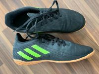 Adidas Fußballschuhe * Hallenschuhe * Größe 38.5 * schwarz Bayern - Schwabmünchen Vorschau