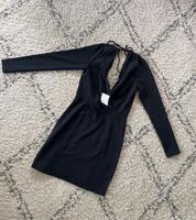 Neues H&M Kleid, Gr. S, mit Etikett – nur 5 € Hessen - Grävenwiesbach Vorschau