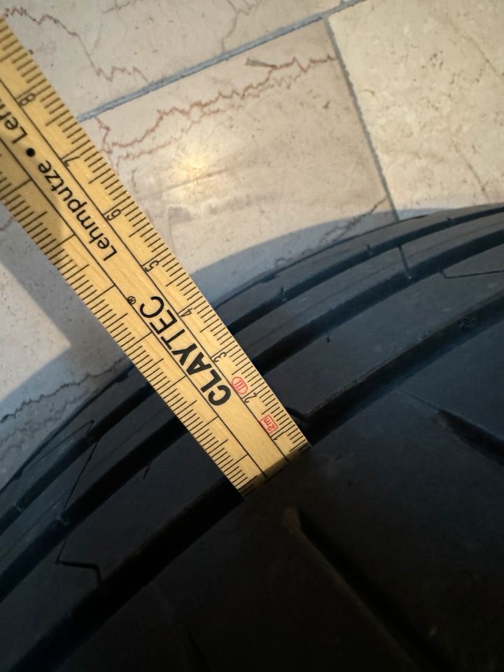 Sommerreifen Hankook 215/55/R17 in Höhr-Grenzhausen