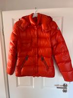 Verkaufe sehr selten getragene Moncler Jacke, TG4 Bayern - Gauting Vorschau