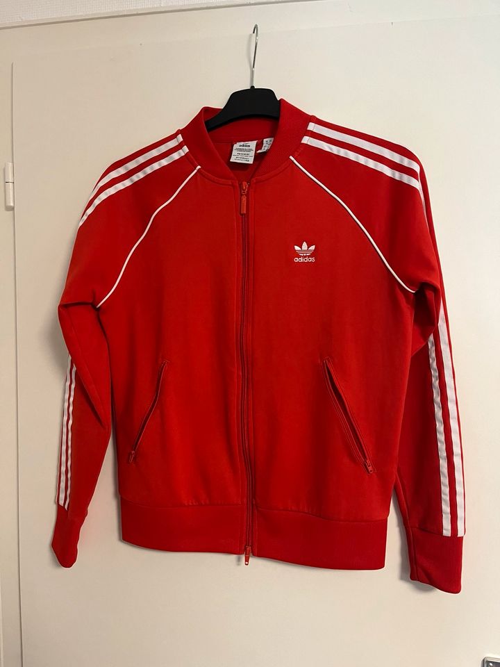 Adidas Sportjacke/Trainingsjacke orange Gr.38 in Steinhagen