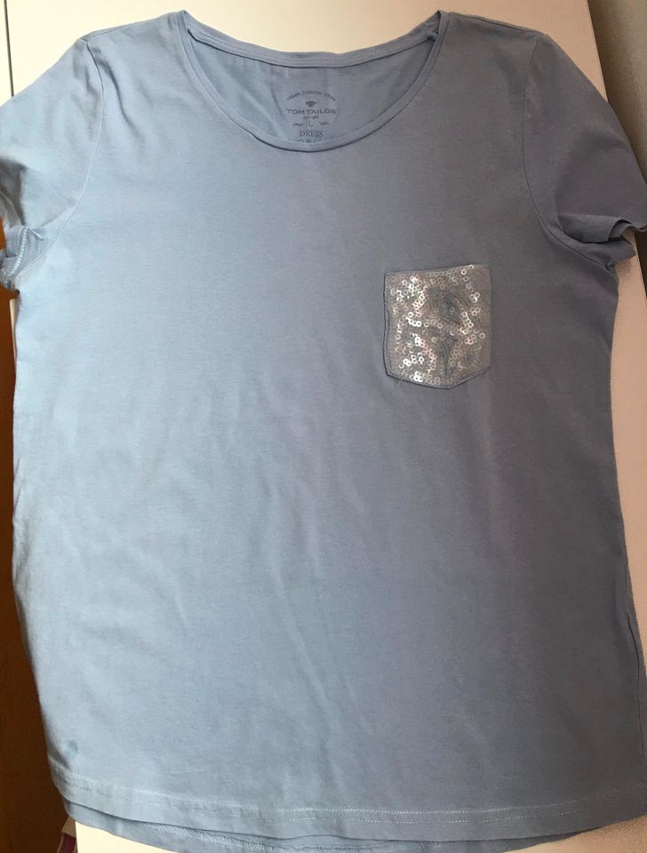 T-Shirt mit Pailletten von Tom Tailor Größe L in Friedrichsdorf