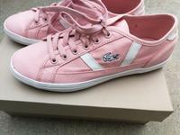 Lacoste Schuhe Sneaker, Größe 36, neu Nordrhein-Westfalen - Wesseling Vorschau