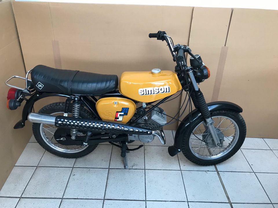 Simson S51 Enduro S51E 4 Gang Gelb 60km/h Papiere Versand M500 * in Calbe (Saale)