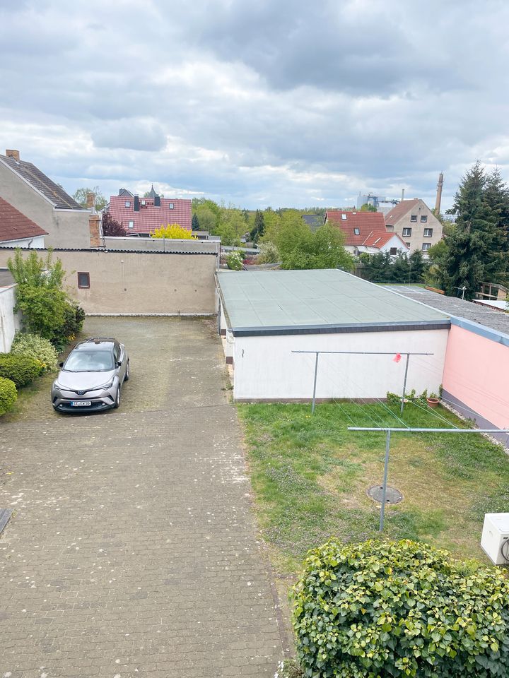 Gemütliche Wohnung mit PKW Garage und Einbauküche in Elsterwerda in Elsterwerda