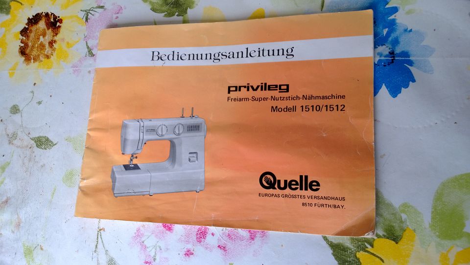 NÄHMASCHINE - PRIVILEG QUELLE 1510 / 1512 in Crawinkel