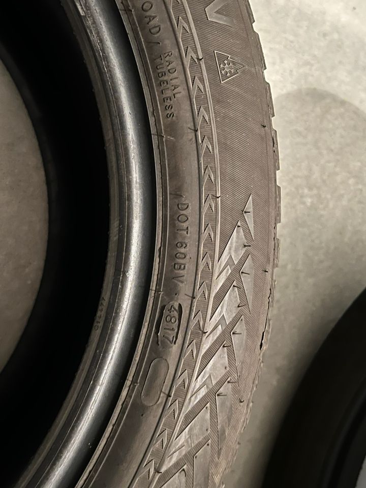 4x Ganzjahresreifen Nokian Weatherproof SUV 235/50R18 - Top! in Frankfurt am Main