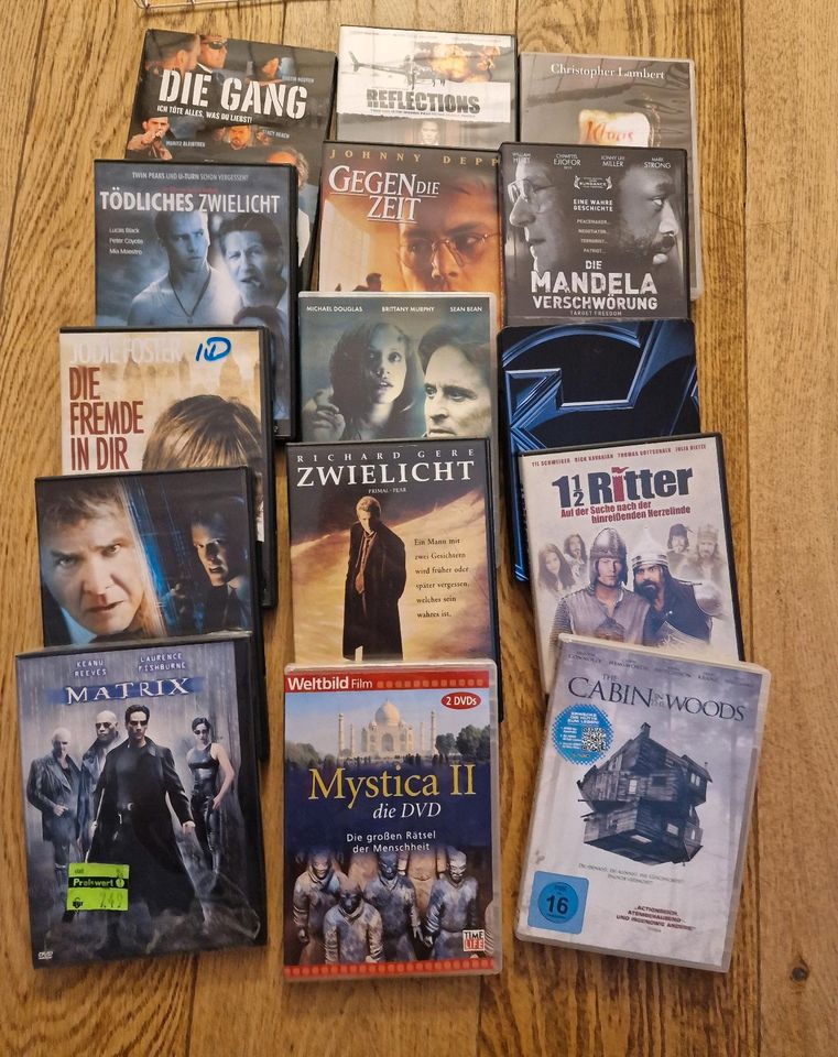 DVD Sammlung verschiedene Genres in Scheyern