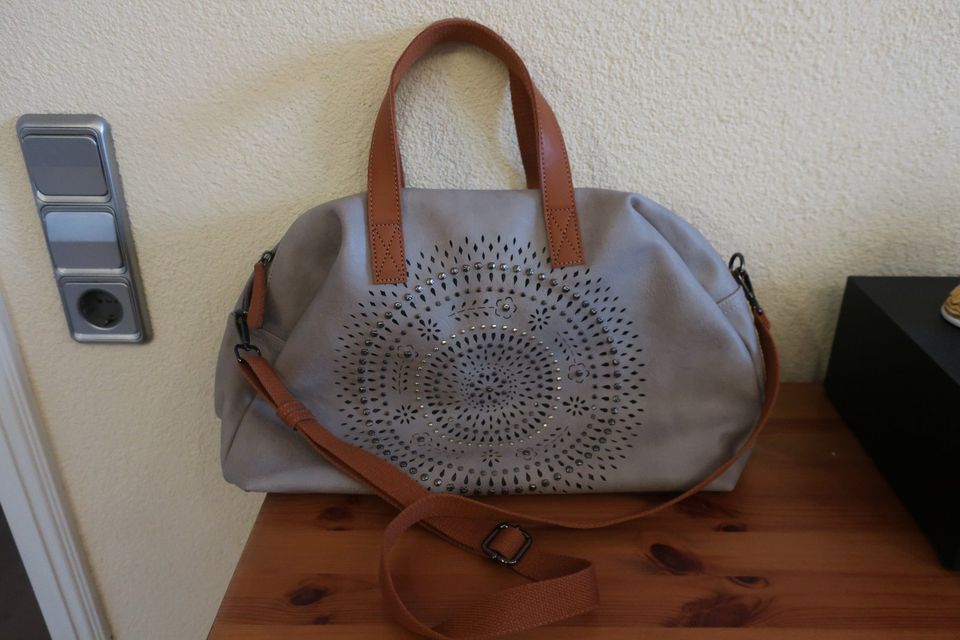 SOCCX Bowling Bag Light Grey *NEU* in Mühlhausen