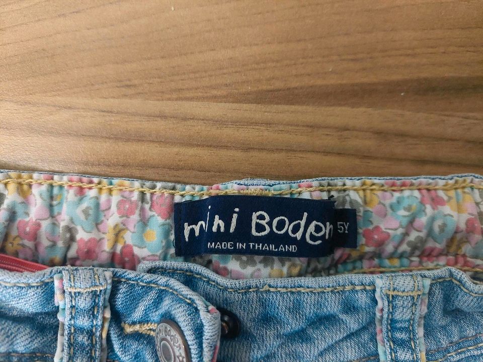 Jeans-Shorts von Mini Boden in Hannover