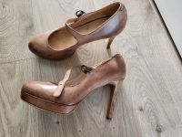 Plateau Highheels von 5th avenue cognac Farben Gr 37 Nordrhein-Westfalen - Langerwehe Vorschau