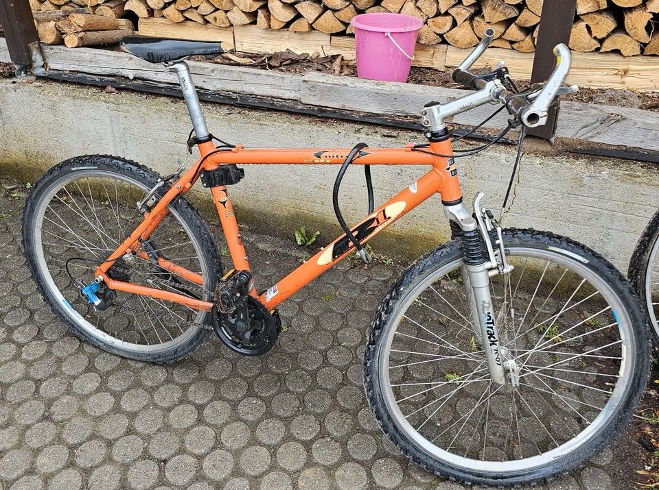 Bike Mountainbike Rad Fahrrad *guter Zustand* SCHNÄPPCHEN in Schwandorf