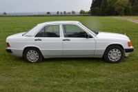 Mercedes 190E W201 1,8L 109PS Bj1990 5-Gang, 8-fach bereift Baden-Württemberg - Ravensburg Vorschau