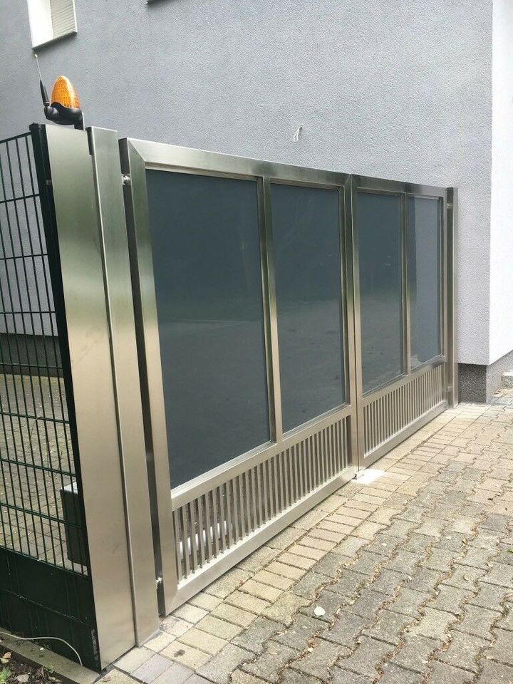 Metallbau Treppen Edelstahl Geländer Handlauf Anbaubalkone in Gelsenkirchen