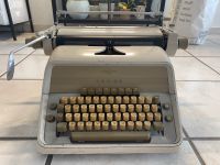 Schreibmaschine Adler Nordrhein-Westfalen - Troisdorf Vorschau