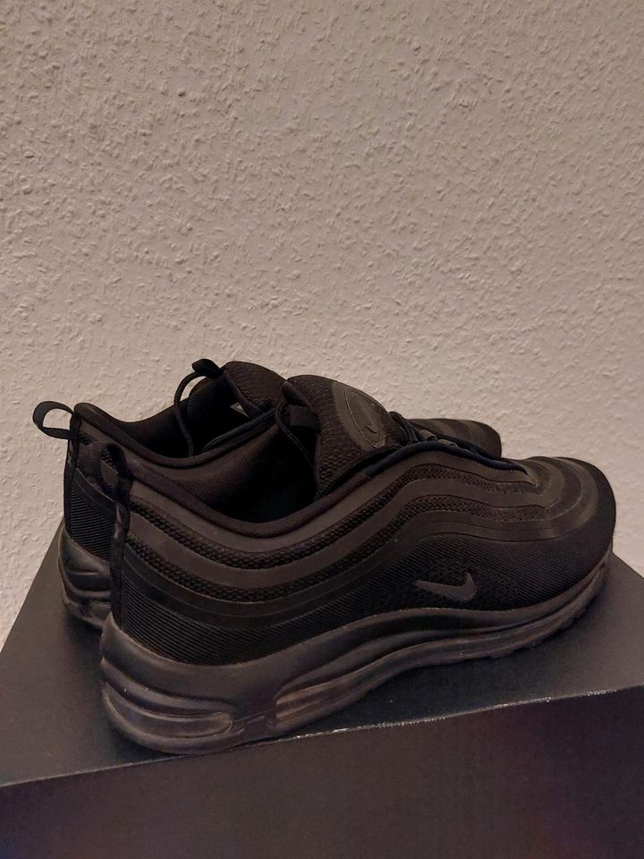 Nike Air Max 97 Ultra Triple Black Grösse 48.5 in Berlin