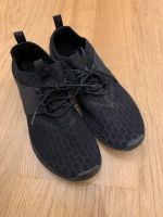 schwarze Nike Schuhe Bayern - Utting Vorschau