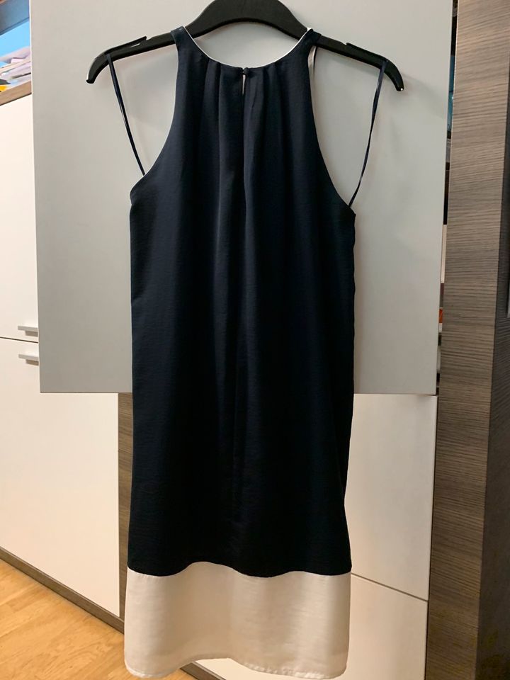 Hübsches Kleid von Mango in Gr. XS für Damen in München