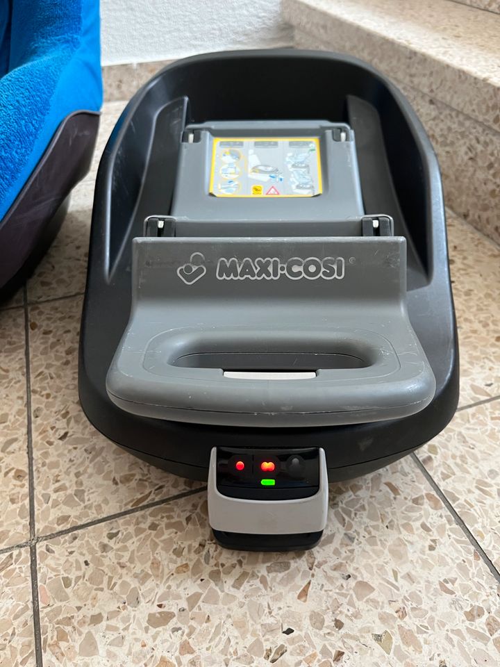 Kindersitz MaxiCosi Pearl Sommerbezug FamilyFix Basisstation in Konstanz