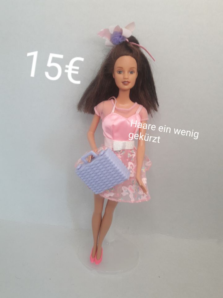 Barbie Puppen 80er 90er Disney Ponys Shelly Carla Ken Spielzeug in Korbach