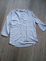 Only Bluse Gr. 38.weiss mit Sternen Nordrhein-Westfalen - Hilden Vorschau