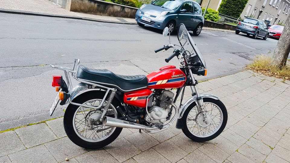 Honda CM 200 T in Hattingen