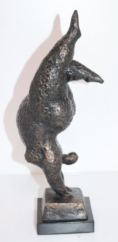 Bronze Skulptur / Figur , "abstrakte Turnerin" , Höhe 30cm in Borken