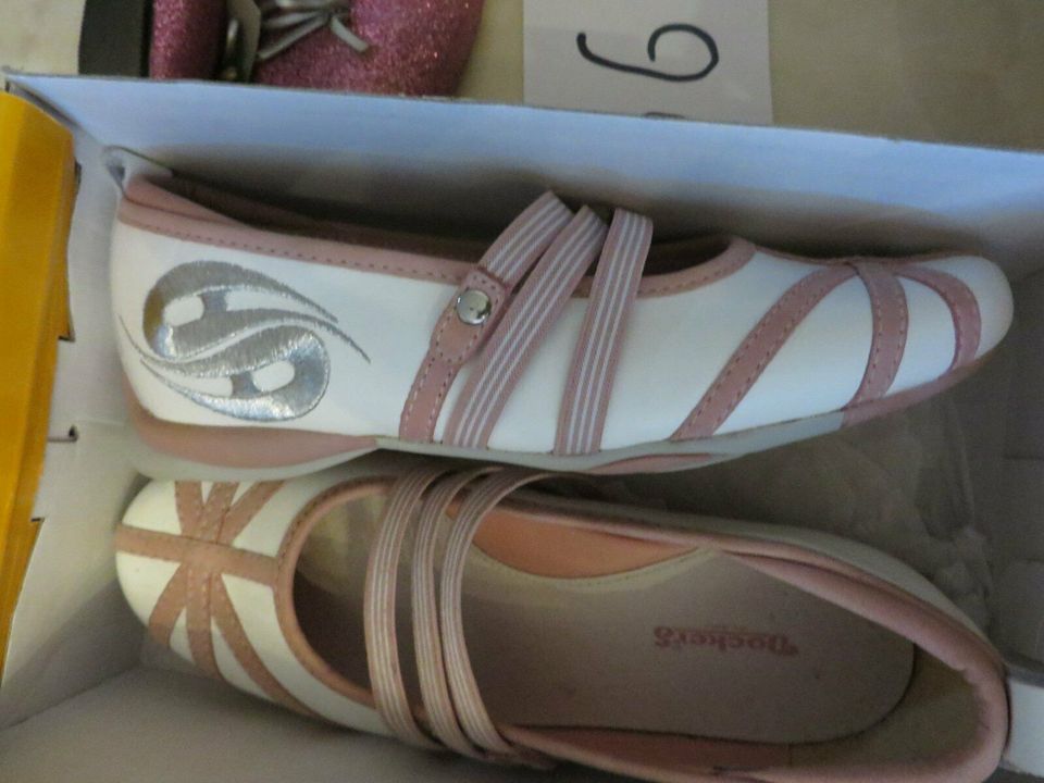 Neu ! Echt Leder Ballerinas Gr. 36 im original Karton Geschenk ! in Hamburg