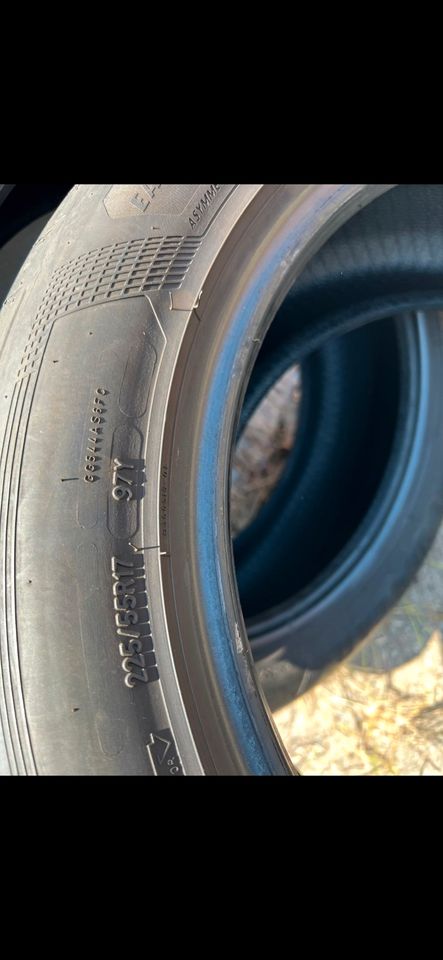 2x Goodyear Sommerreifen 225/55R17 in Lehrte