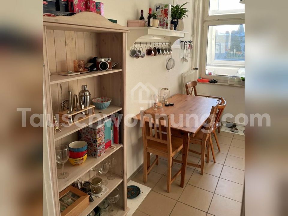 [TAUSCHWOHNUNG] 3 Zimmer Altbauwohnung mit Loggia in Molfsee