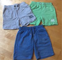 3 Sweathosen Shorts QuickSilver Dana Schweiger Gr 146/152 164 Rheinland-Pfalz - Alzey Vorschau