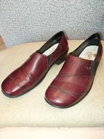 Damenschuhe Rieker-Halbschuh, weinrot, Größe 38, kaum getragen Hessen - Münster Vorschau
