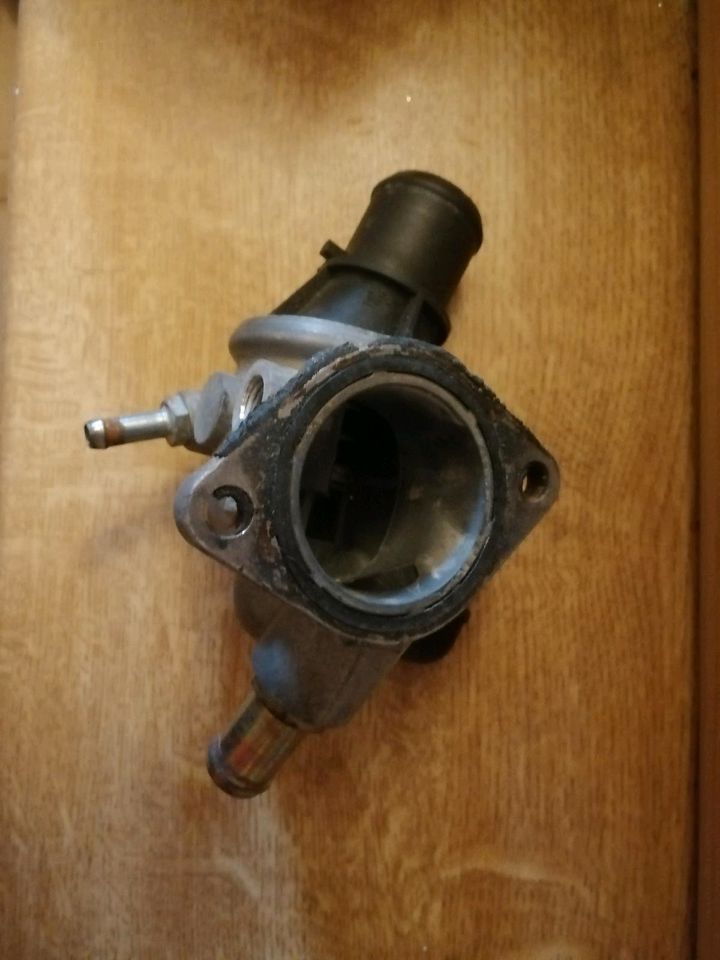 Thermostat von VW Passat 3bg in Nürnberg (Mittelfr)