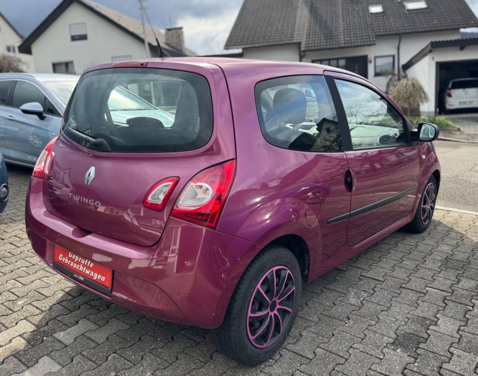 Renault Twingo Paris 1.2 LEV 16V 75 eco2 in Mössingen