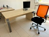 Schreibtisch mit oder ohne Bürostuhl Baden-Württemberg - Niefern-Öschelbronn Vorschau