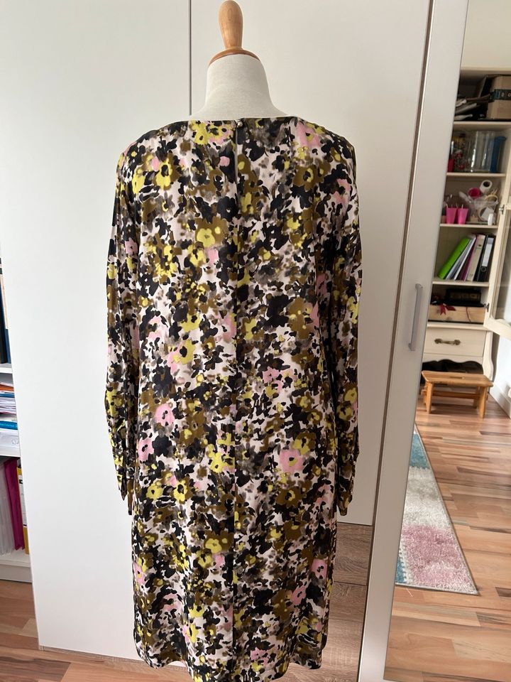 Gerry Weber Kleid neu in Bad Lippspringe