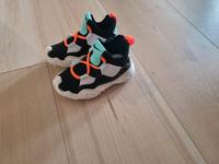 Nike Schuhe gr 22 neu Sachsen-Anhalt - Loburg Vorschau