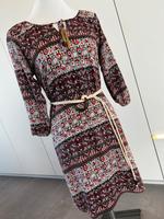 Kleid von Zara Rheinland-Pfalz - Newel Vorschau