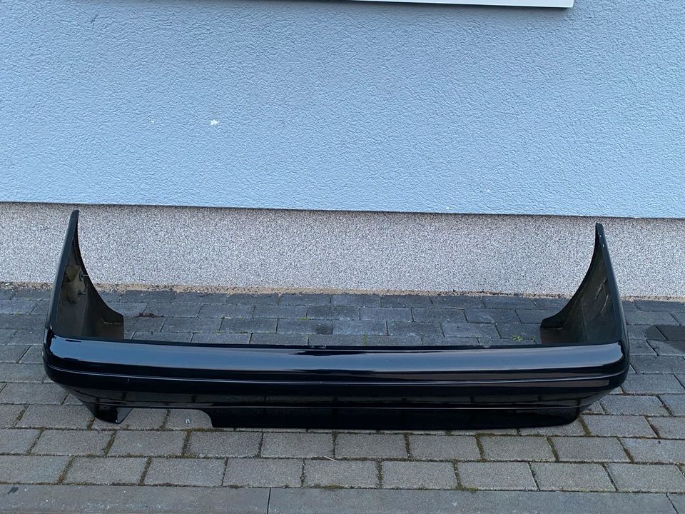 Mercedes Benz R129 SL Brabus Optik Heckstoßstange schwarz in Hanau