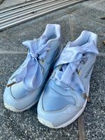 Puma Sneaker Größe 39 Flieder lila Kr. München - Kirchheim bei München Vorschau