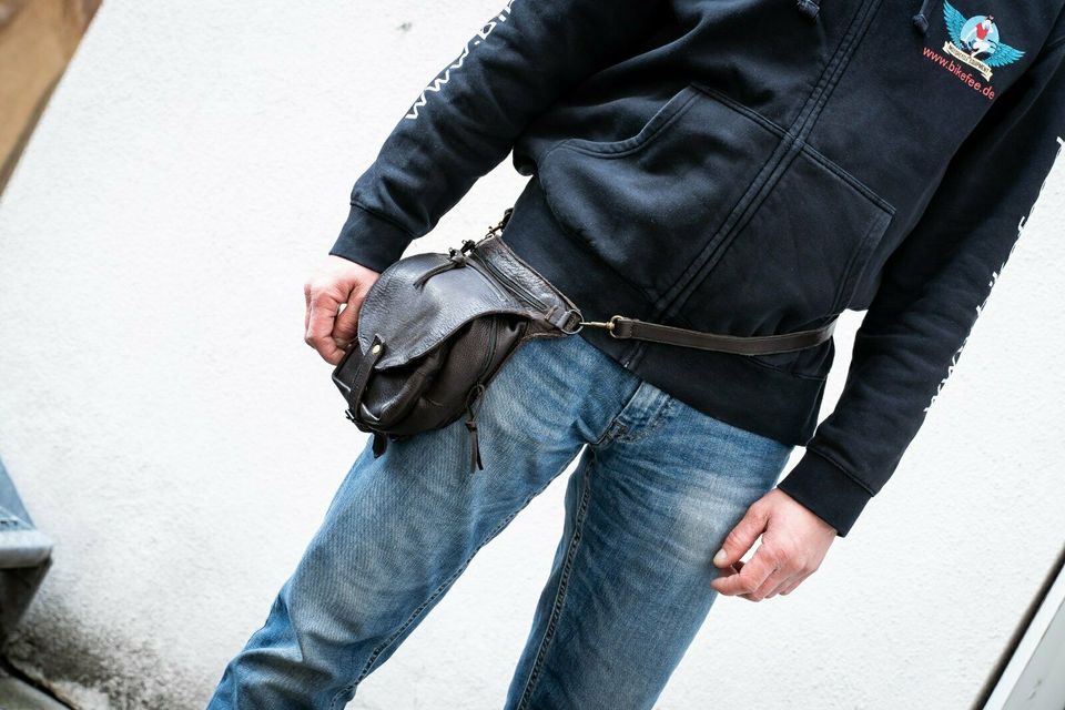 Biker Tasche MAG. One von Bike Fee Tank-/Beintasche Leder Magnet in Pfullingen